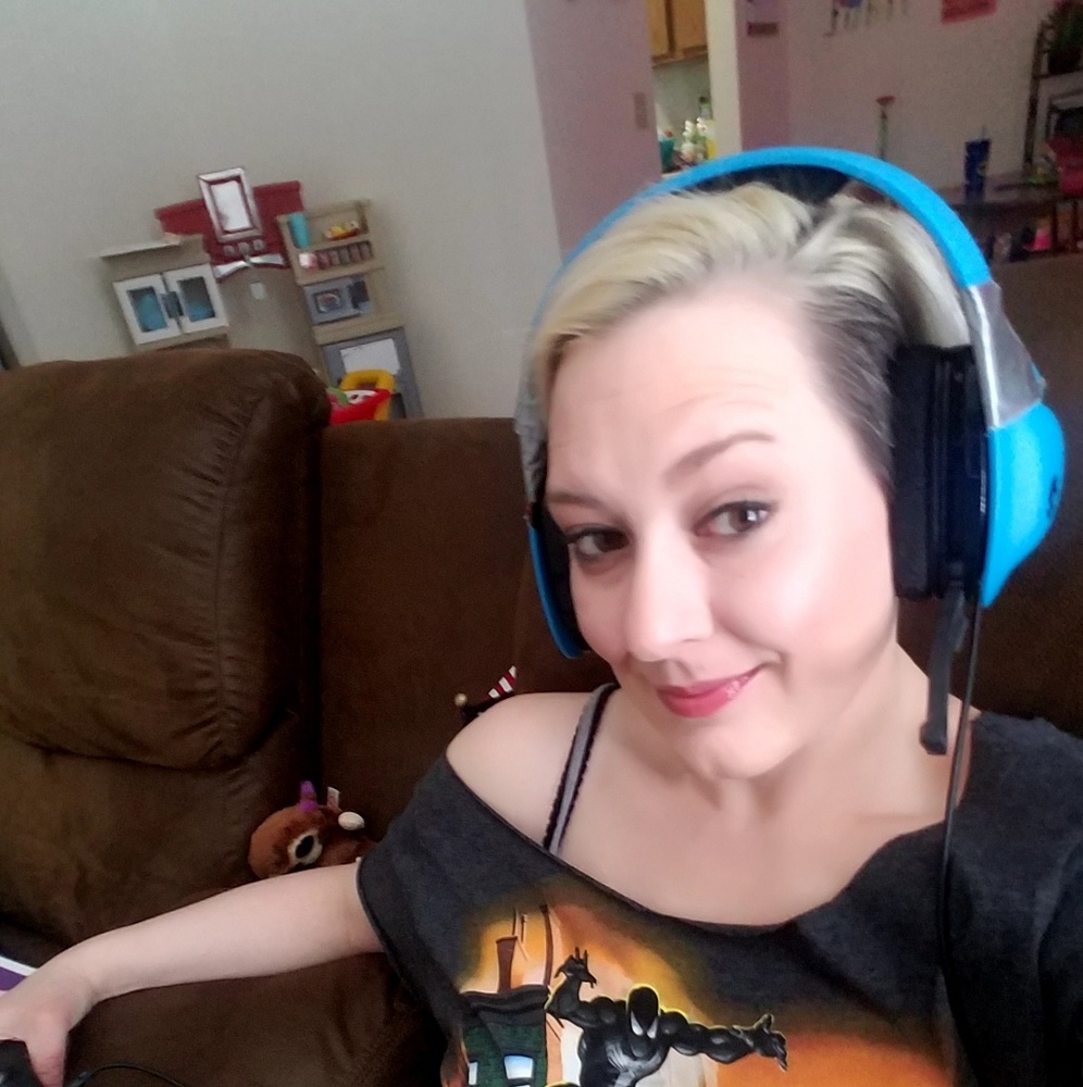 Meet your Posher, Laura